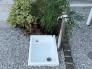 海から帰っても駐車場の水道で砂を落とせます。