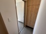 沢山しまえる収納棚があります。