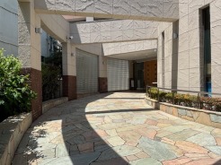 平塚市見附町