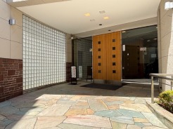 平塚市見附町